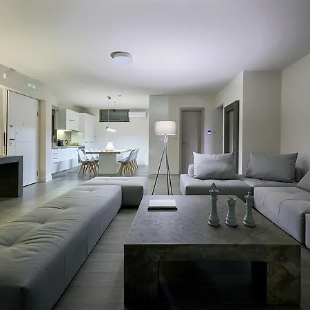 Elaia Luxury Apartmán *