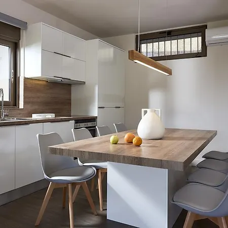 Elaia Luxury Apartmán